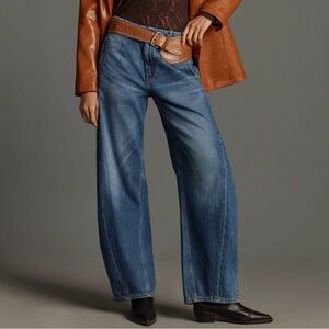 Pilcro Georgia Full-Length High-Rise barrel jean, size 31